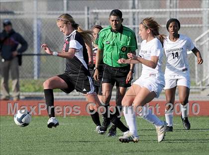Thumbnail 1 in Esperanza vs San Clemente (CIF SoCal D1 Regional Final) photogallery.