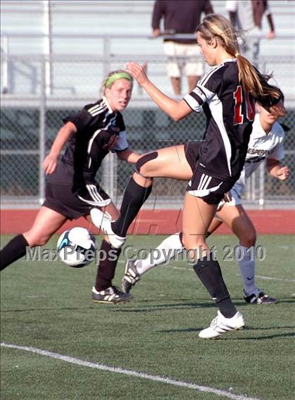 Thumbnail 2 in Esperanza vs San Clemente (CIF SoCal D1 Regional Final) photogallery.