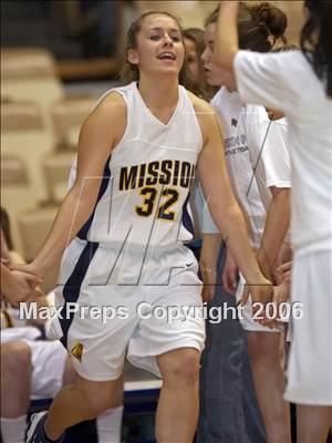 Thumbnail 2 in Bakersfield Christian vs Mission Prep (CS D5 Final) photogallery.