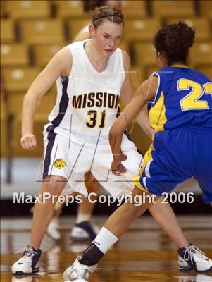 Thumbnail 2 in Bakersfield Christian vs Mission Prep (CS D5 Final) photogallery.
