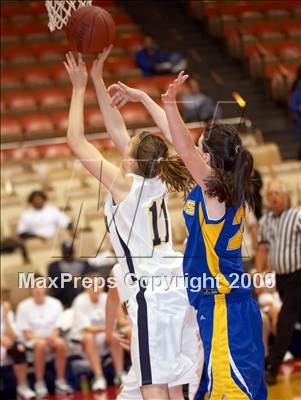 Thumbnail 1 in Bakersfield Christian vs Mission Prep (CS D5 Final) photogallery.