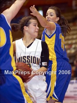 Thumbnail 3 in Bakersfield Christian vs Mission Prep (CS D5 Final) photogallery.