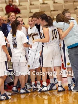 Thumbnail 2 in Bakersfield Christian vs Mission Prep (CS D5 Final) photogallery.