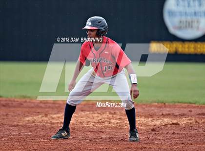 Thumbnail 2 in South-Doyle @ Seymour photogallery.