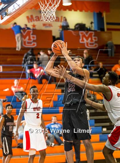 Thumbnail 2 in Sunrise Christian vs Victory Prep (Marshall County Hoopfest) photogallery.