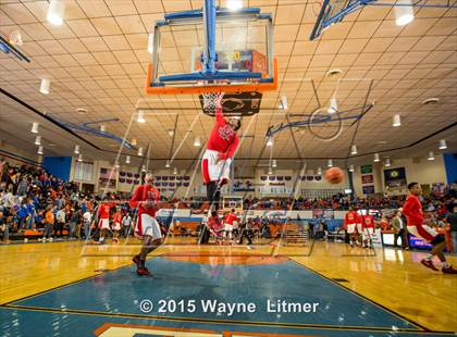 Thumbnail 2 in Sunrise Christian vs Victory Prep (Marshall County Hoopfest) photogallery.