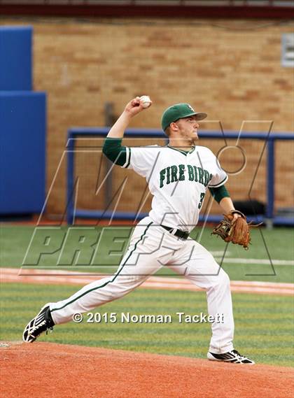 Thumbnail 3 in Lawrence Free State vs. Shawneee Mission Northwest (KSHSAA 6A Final) photogallery.