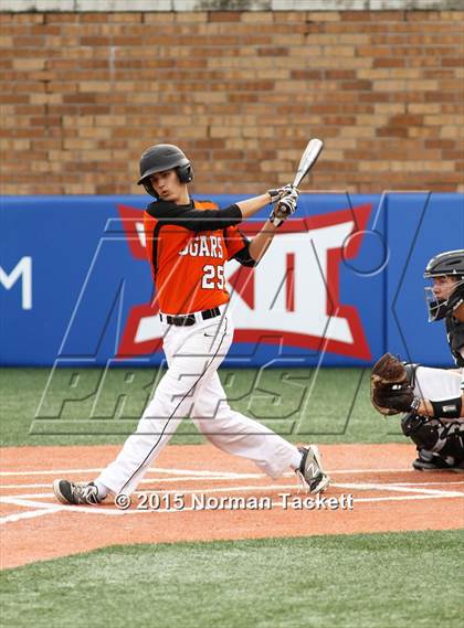 Thumbnail 2 in Lawrence Free State vs. Shawneee Mission Northwest (KSHSAA 6A Final) photogallery.
