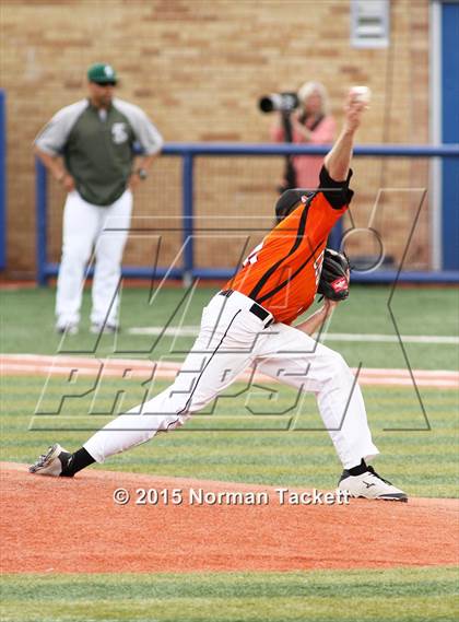 Thumbnail 1 in Lawrence Free State vs. Shawneee Mission Northwest (KSHSAA 6A Final) photogallery.