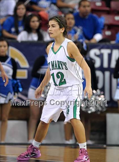 Thumbnail 2 in Rialto vs. St. Mary's (CIF State D2 Final) photogallery.