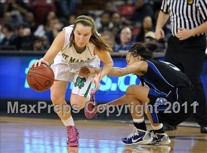 Thumbnail 3 in Rialto vs. St. Mary's (CIF State D2 Final) photogallery.