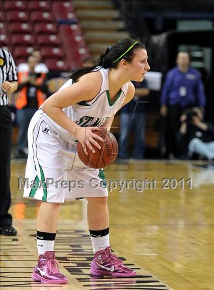 Thumbnail 1 in Rialto vs. St. Mary's (CIF State D2 Final) photogallery.