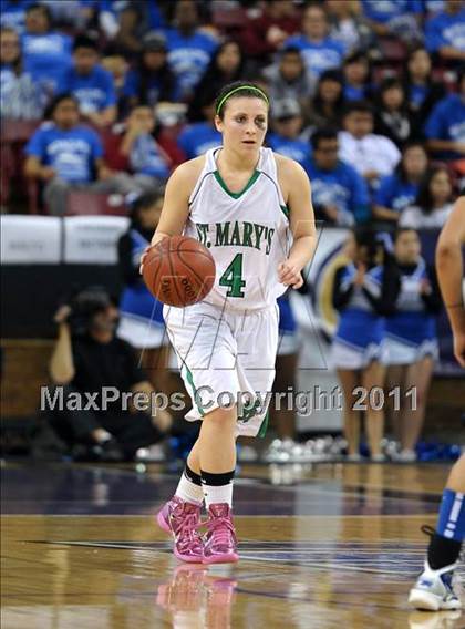 Thumbnail 2 in Rialto vs. St. Mary's (CIF State D2 Final) photogallery.