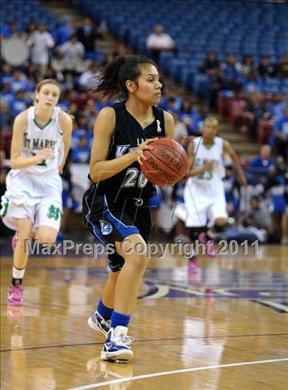 Thumbnail 2 in Rialto vs. St. Mary's (CIF State D2 Final) photogallery.