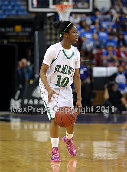 Thumbnail 3 in Rialto vs. St. Mary's (CIF State D2 Final) photogallery.