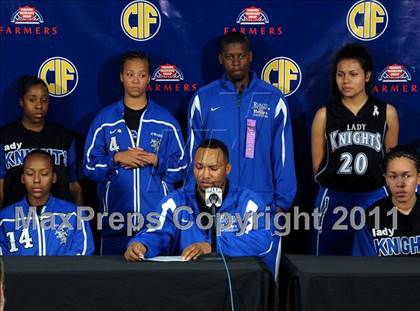 Thumbnail 2 in Rialto vs. St. Mary's (CIF State D2 Final) photogallery.