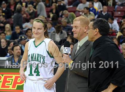 Thumbnail 1 in Rialto vs. St. Mary's (CIF State D2 Final) photogallery.