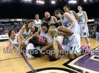 Thumbnail 1 in Rialto vs. St. Mary's (CIF State D2 Final) photogallery.