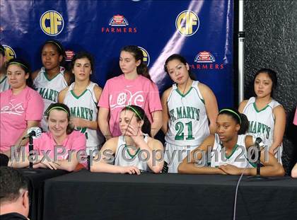 Thumbnail 2 in Rialto vs. St. Mary's (CIF State D2 Final) photogallery.
