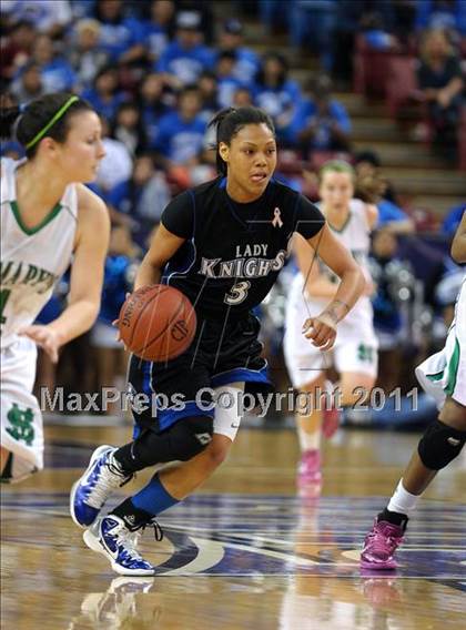 Thumbnail 1 in Rialto vs. St. Mary's (CIF State D2 Final) photogallery.