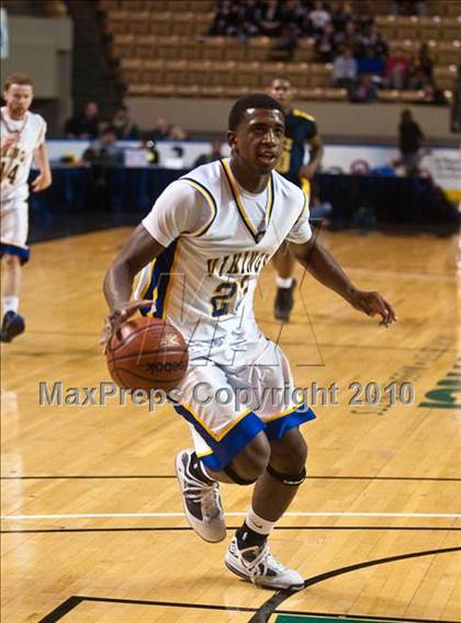 Thumbnail 1 in New Leadership vs. Wareham (MIAA D3 Final) photogallery.