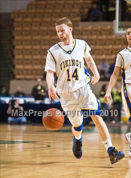 Thumbnail 3 in New Leadership vs. Wareham (MIAA D3 Final) photogallery.