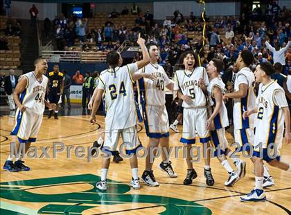 Thumbnail 1 in New Leadership vs. Wareham (MIAA D3 Final) photogallery.