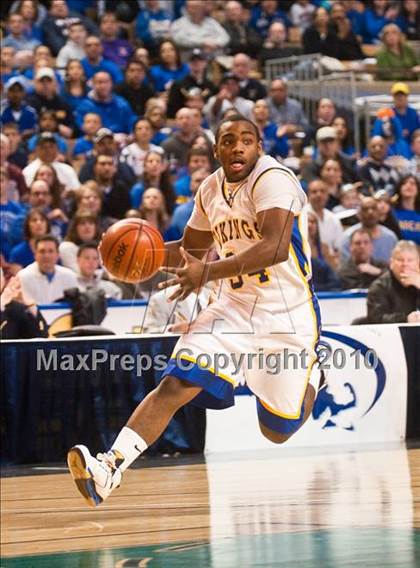 Thumbnail 3 in New Leadership vs. Wareham (MIAA D3 Final) photogallery.