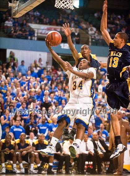 Thumbnail 1 in New Leadership vs. Wareham (MIAA D3 Final) photogallery.