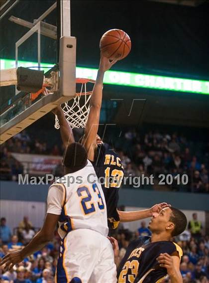 Thumbnail 3 in New Leadership vs. Wareham (MIAA D3 Final) photogallery.
