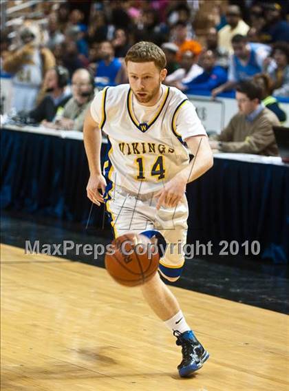 Thumbnail 2 in New Leadership vs. Wareham (MIAA D3 Final) photogallery.