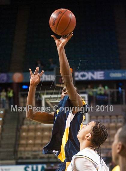 Thumbnail 1 in New Leadership vs. Wareham (MIAA D3 Final) photogallery.