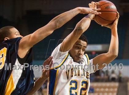 Thumbnail 3 in New Leadership vs. Wareham (MIAA D3 Final) photogallery.