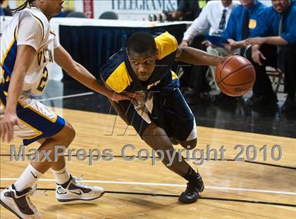 Thumbnail 1 in New Leadership vs. Wareham (MIAA D3 Final) photogallery.