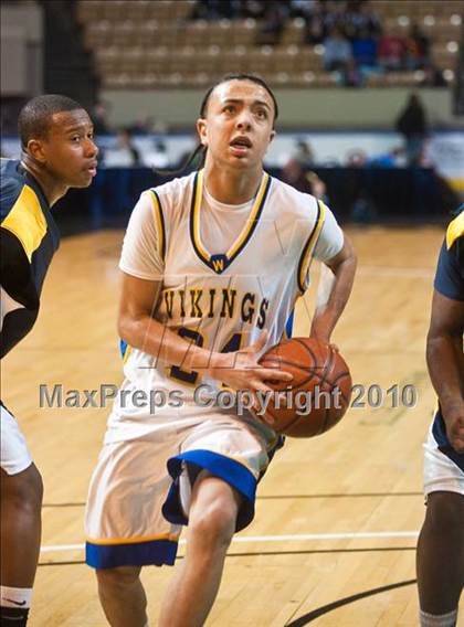 Thumbnail 1 in New Leadership vs. Wareham (MIAA D3 Final) photogallery.