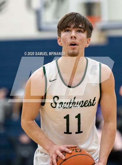 Thumbnail 2 in Lincoln Southwest vs. Lincoln Northeast (HAC Tournament) photogallery.