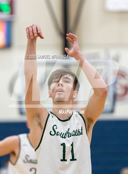 Thumbnail 3 in Lincoln Southwest vs. Lincoln Northeast (HAC Tournament) photogallery.