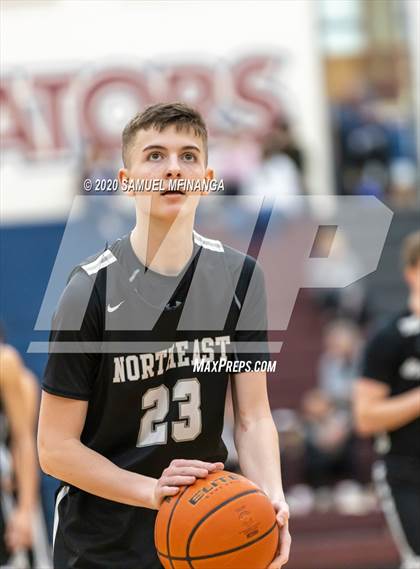 Thumbnail 2 in Lincoln Southwest vs. Lincoln Northeast (HAC Tournament) photogallery.