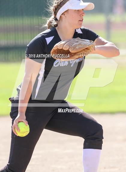 Thumbnail 1 in Oak Grove @ Gilroy photogallery.