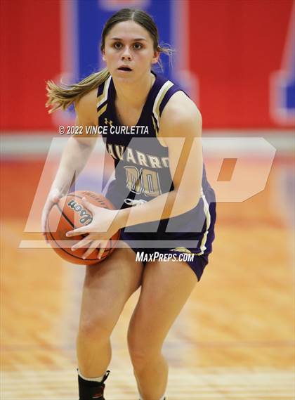 Thumbnail 3 in Wimberley vs. Navarro (UIL 4A Bi-District Playoff) photogallery.