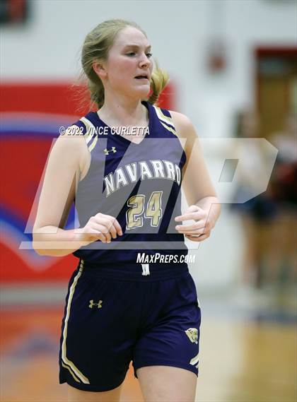 Thumbnail 3 in Wimberley vs. Navarro (UIL 4A Bi-District Playoff) photogallery.