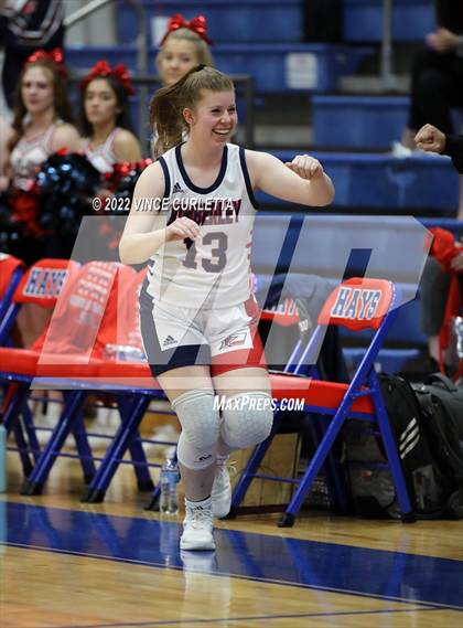 Thumbnail 1 in Wimberley vs. Navarro (UIL 4A Bi-District Playoff) photogallery.