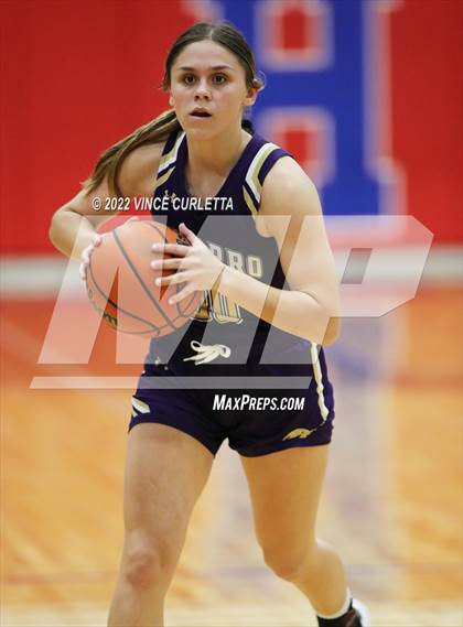 Thumbnail 2 in Wimberley vs. Navarro (UIL 4A Bi-District Playoff) photogallery.