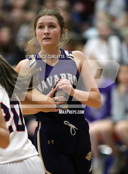 Thumbnail 3 in Wimberley vs. Navarro (UIL 4A Bi-District Playoff) photogallery.