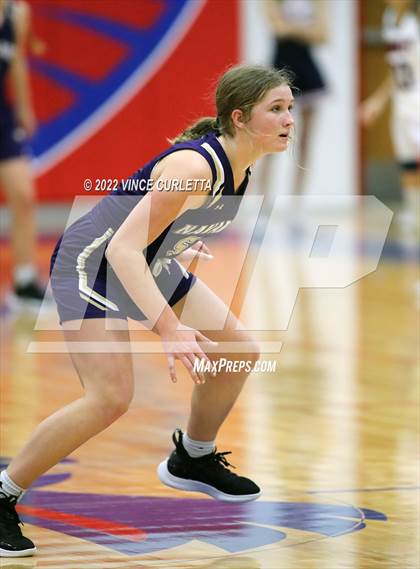 Thumbnail 1 in Wimberley vs. Navarro (UIL 4A Bi-District Playoff) photogallery.