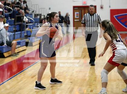 Thumbnail 3 in Wimberley vs. Navarro (UIL 4A Bi-District Playoff) photogallery.