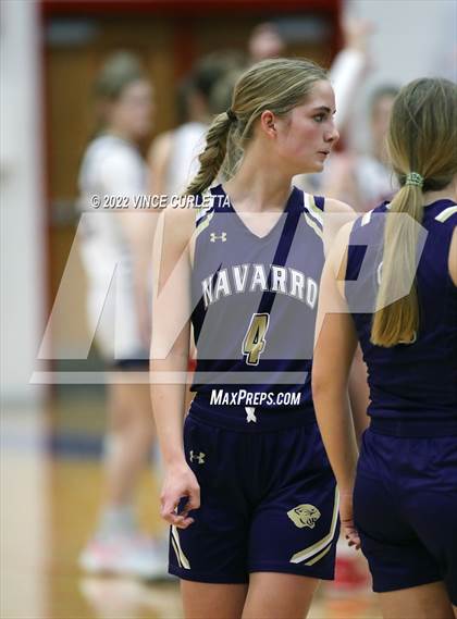 Thumbnail 2 in Wimberley vs. Navarro (UIL 4A Bi-District Playoff) photogallery.