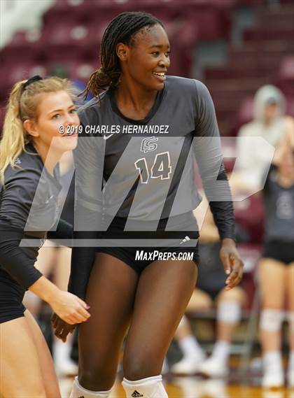 Thumbnail 1 in College Station vs. East View (UIL 5A Area Playoff) photogallery.