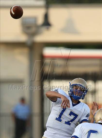 Thumbnail 1 in Alamo Heights @ Stony Point photogallery.
