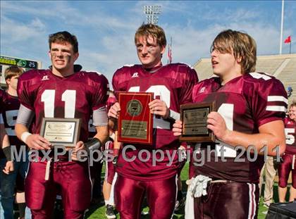 Thumbnail 2 in Ayden-Grifton vs. Swain County (NCHSAA 1AA Final) photogallery.